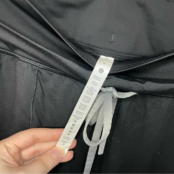 Lululemon Throwback Base Runner High-rise Jogger in Black - Picture 8 of 11